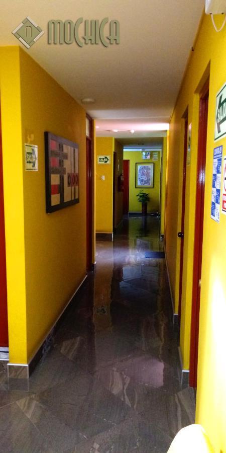 Hostal Residencial Mochica リマ エクステリア 写真